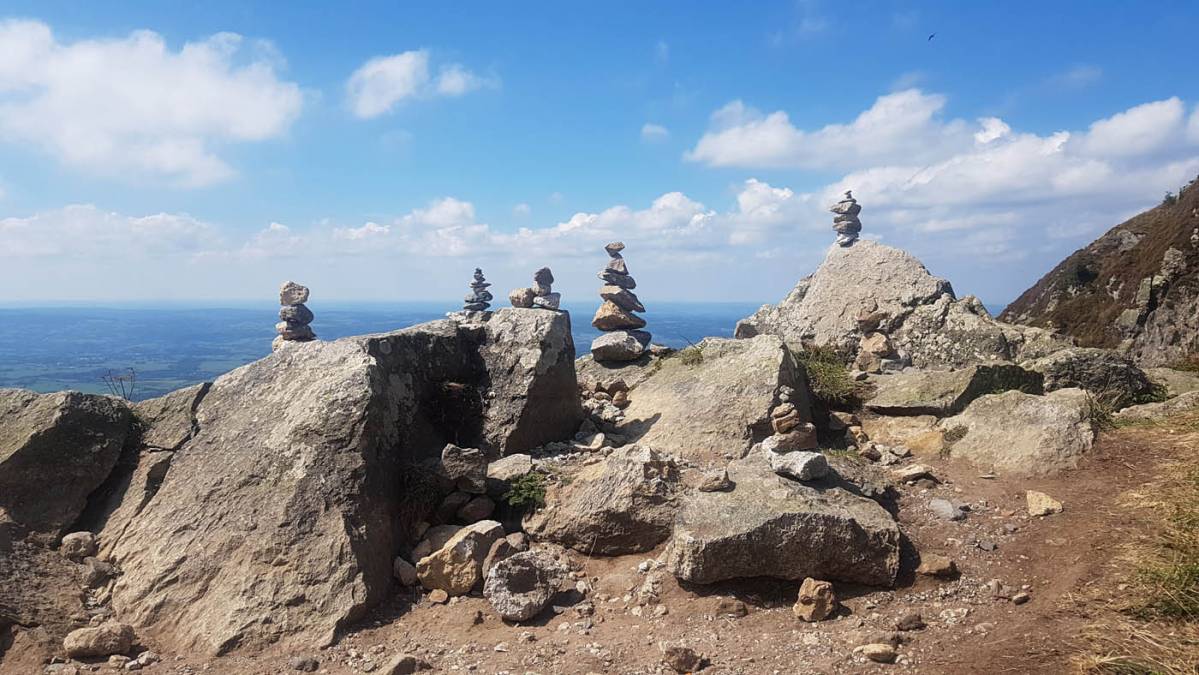 cairn chemin muletier puy de dome